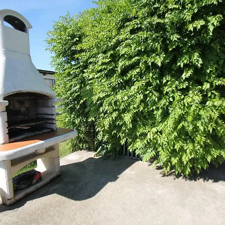 House And Breakfast 3